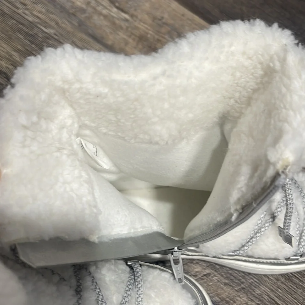 Kid’s boots